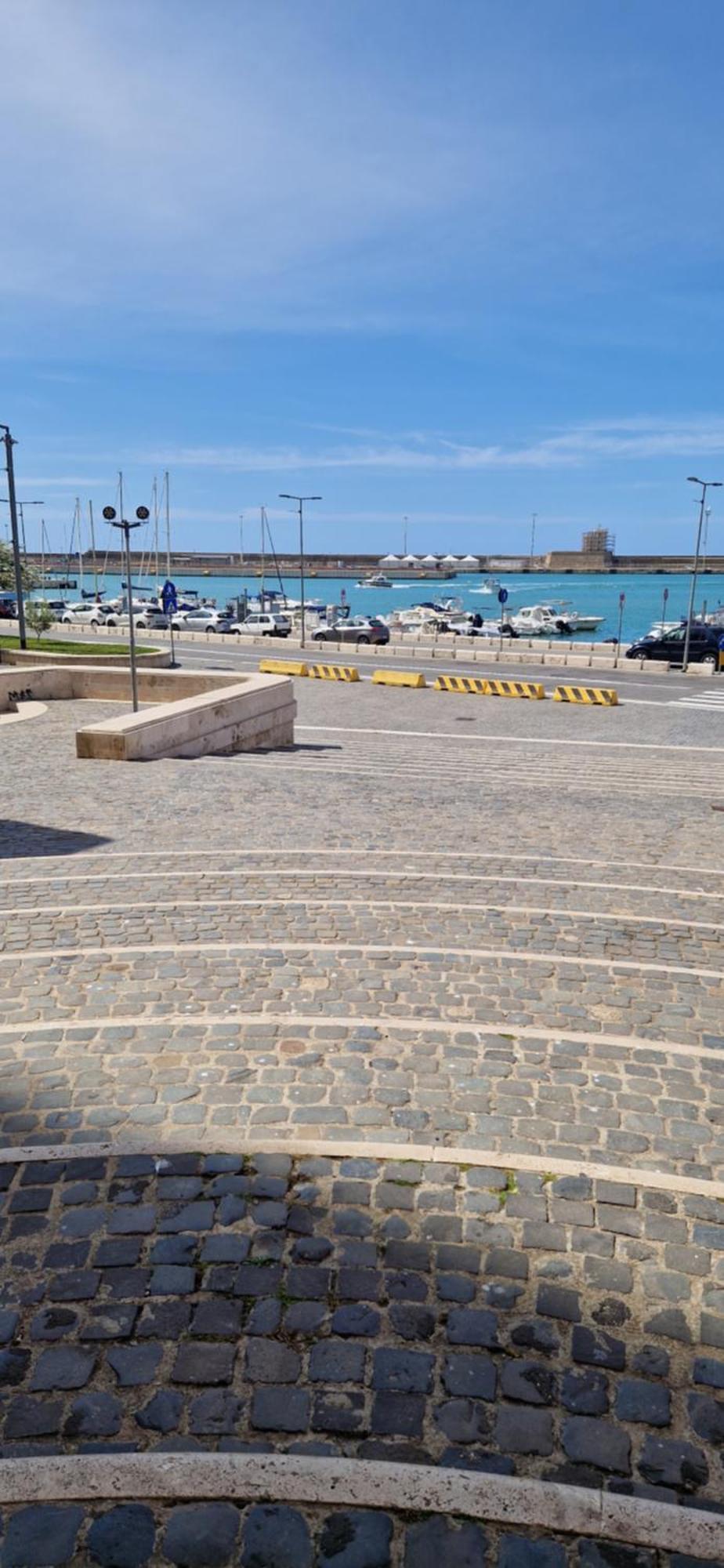 Bed and Breakfast Md House Civitavecchia Exterior foto