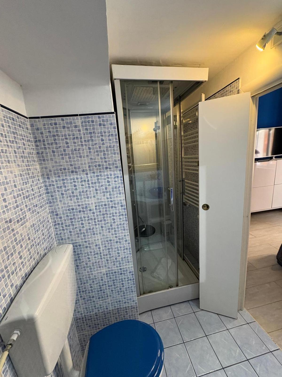 Bed and Breakfast Md House Civitavecchia Exterior foto